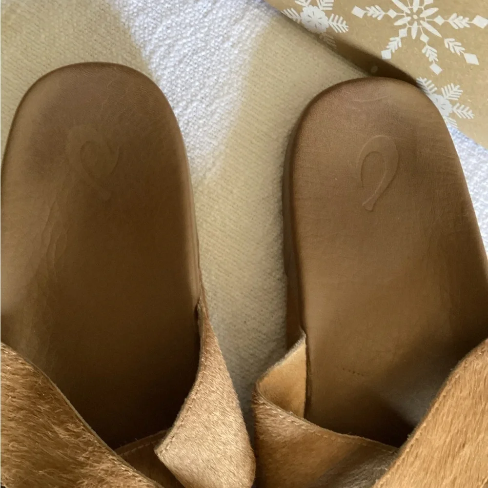 Olukai Kipe OHO Leather pony hair sandals-SZ 9